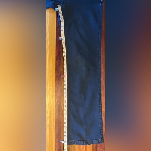 Banana Republic Trouser Jean, size 31L - Picture 7 of 8